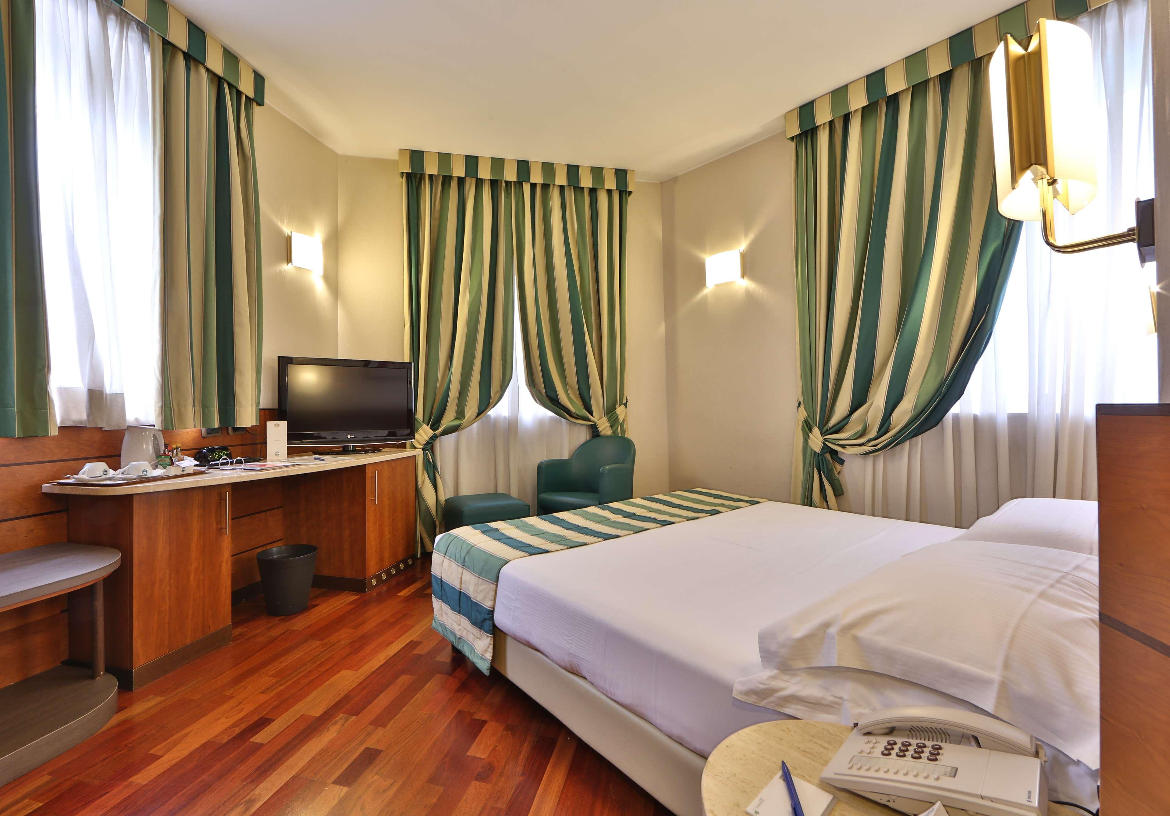 Hotel Mirage Sure Hotel Collection By Best Western Milano Exteriör bild