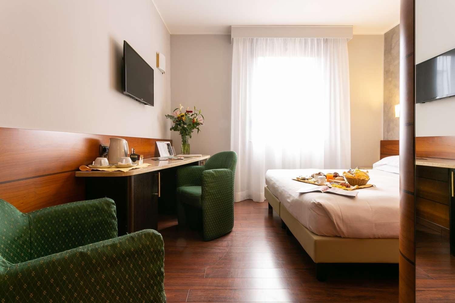 Hotel Mirage Sure Hotel Collection By Best Western Milano Exteriör bild
